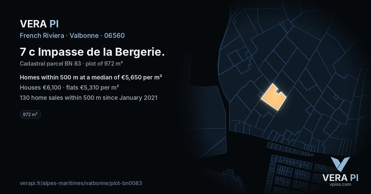 7 c Impasse de la Bergerie, Valbonne at night – the plot lit, the parcels around coloured by the prices near them