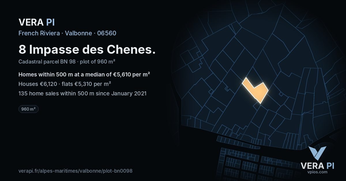 8 Impasse des Chenes, Valbonne at night – the plot lit, the parcels around coloured by the prices near them