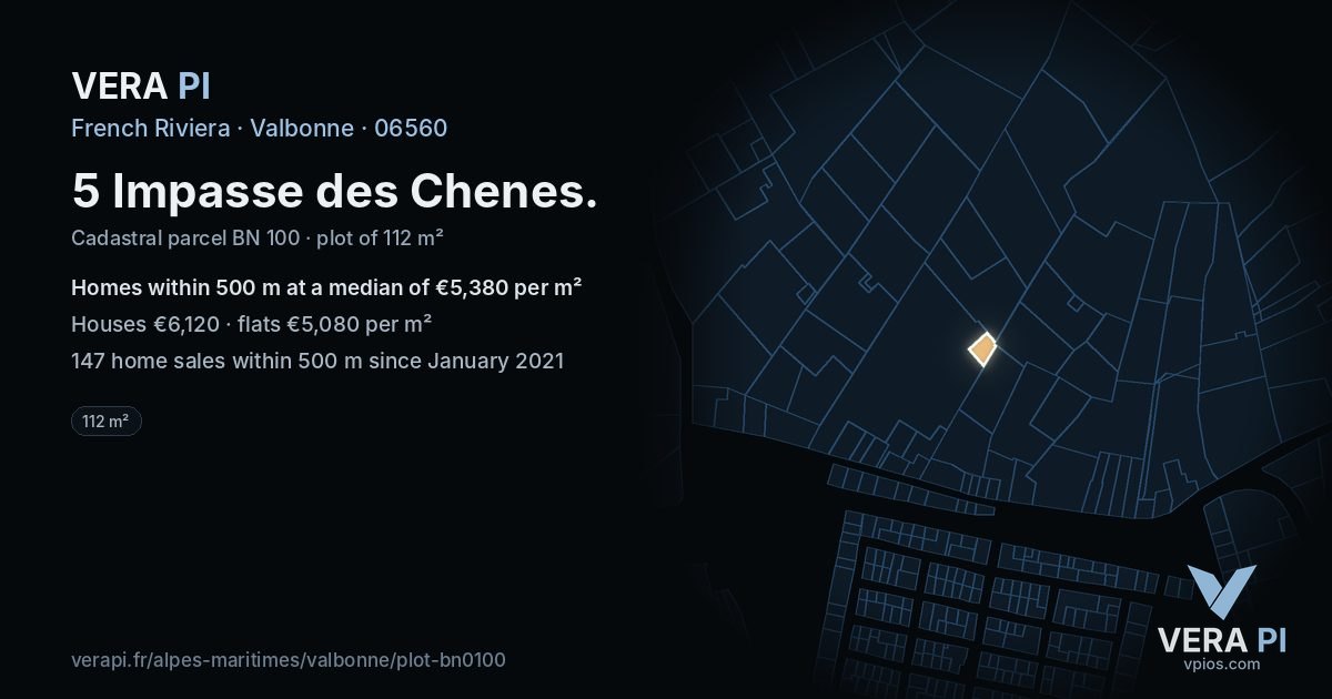5 Impasse des Chenes, Valbonne at night – the plot lit, the parcels around coloured by the prices near them