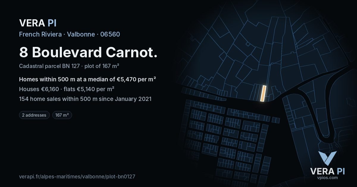 8 Boulevard Carnot, Valbonne at night – the plot lit, the parcels around coloured by the prices near them