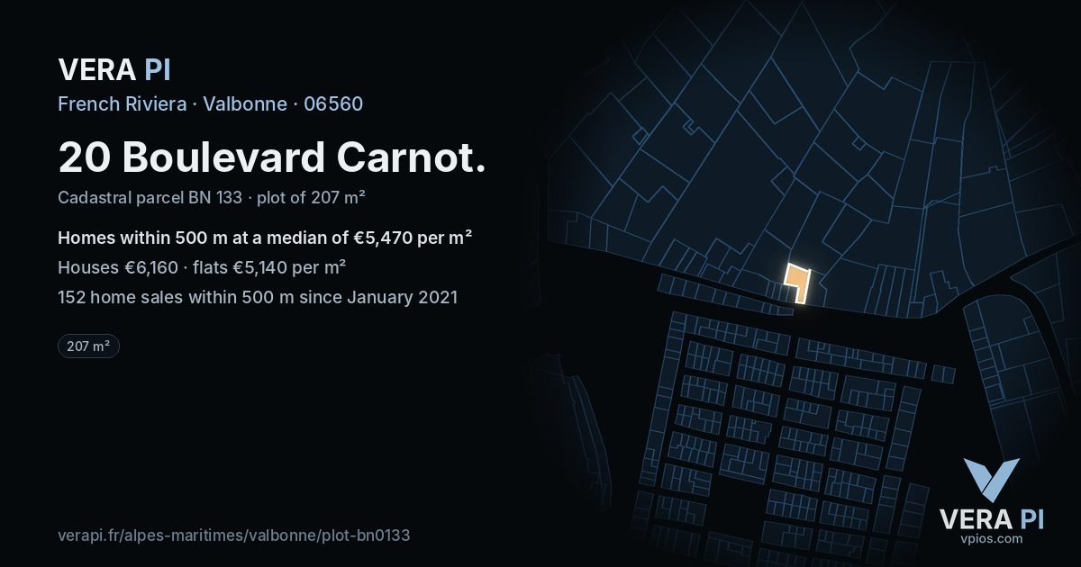 20 Boulevard Carnot, Valbonne at night – the plot lit, the parcels around coloured by the prices near them