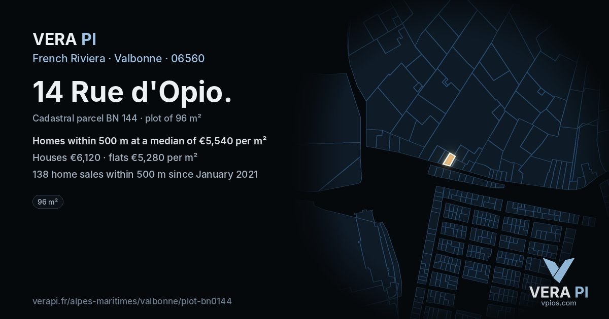14 Rue d'Opio, Valbonne at night – the plot lit, the parcels around coloured by the prices near them