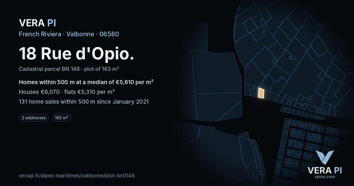 18 Rue d'Opio, Valbonne at night – the plot lit, the parcels around coloured by the prices near them