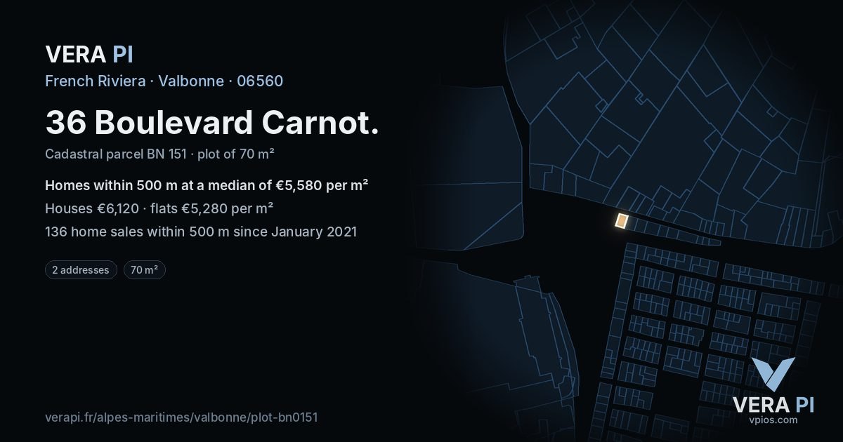 36 Boulevard Carnot, Valbonne at night – the plot lit, the parcels around coloured by the prices near them