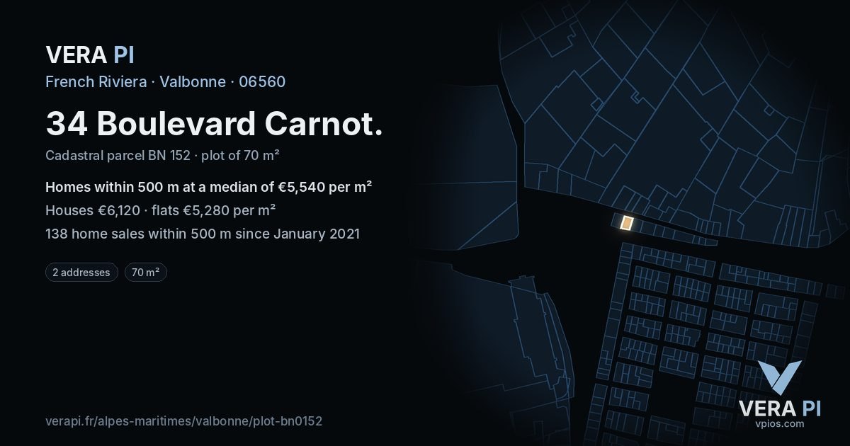 34 Boulevard Carnot, Valbonne at night – the plot lit, the parcels around coloured by the prices near them