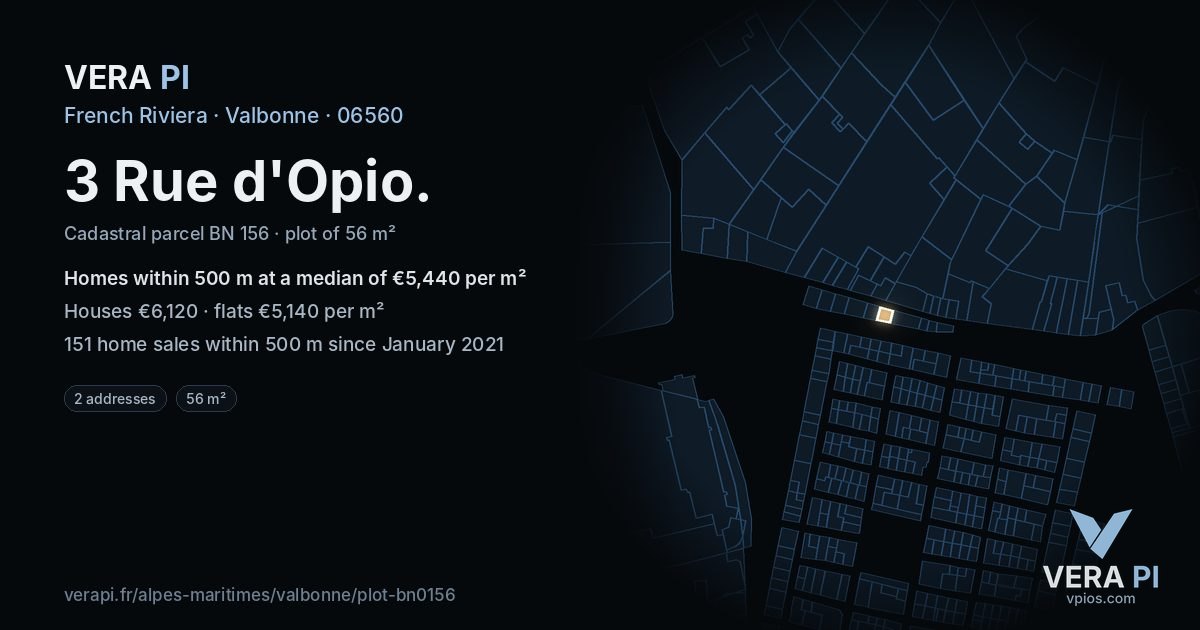 3 Rue d'Opio, Valbonne at night – the plot lit, the parcels around coloured by the prices near them
