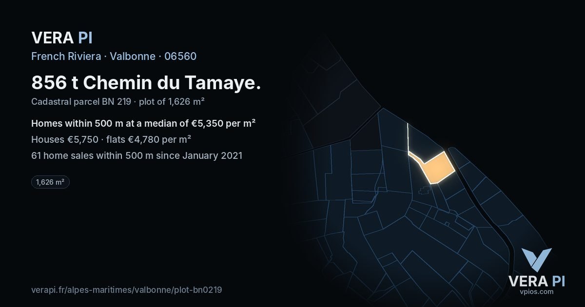 856 t Chemin du Tamaye, Valbonne at night – the plot lit, the parcels around coloured by the prices near them