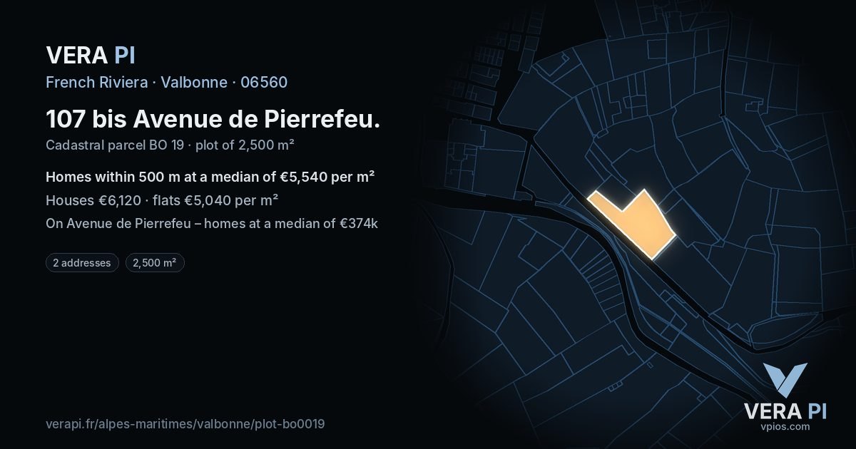 107 bis Avenue de Pierrefeu, Valbonne at night – the plot lit, the parcels around coloured by the prices near them