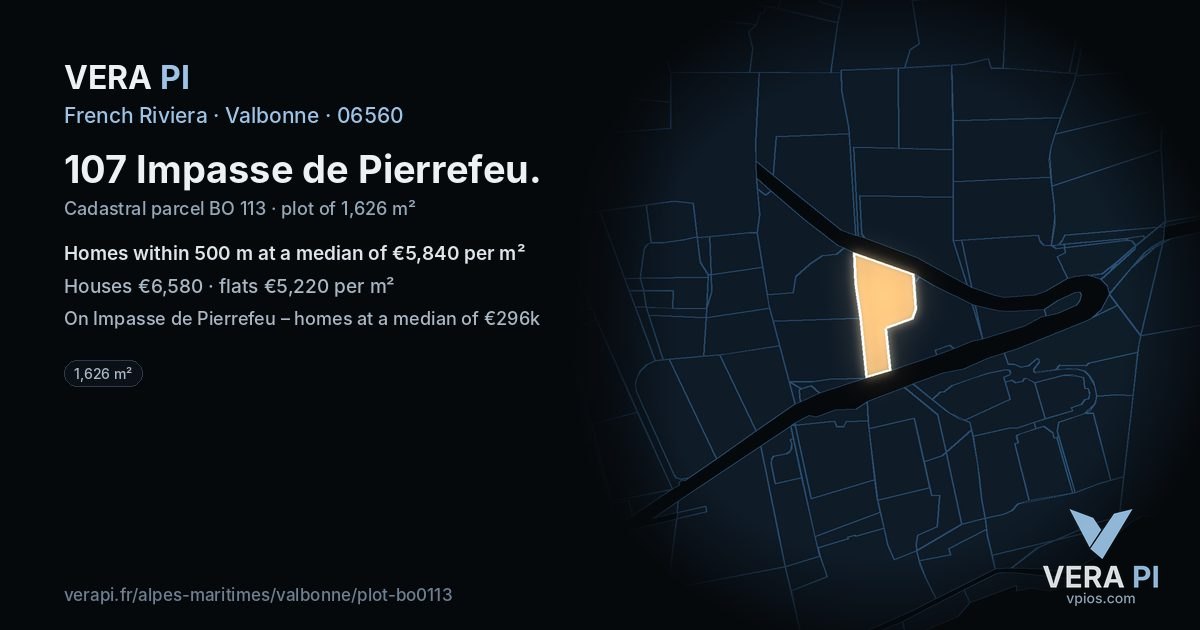 107 Impasse de Pierrefeu, Valbonne at night – the plot lit, the parcels around coloured by the prices near them