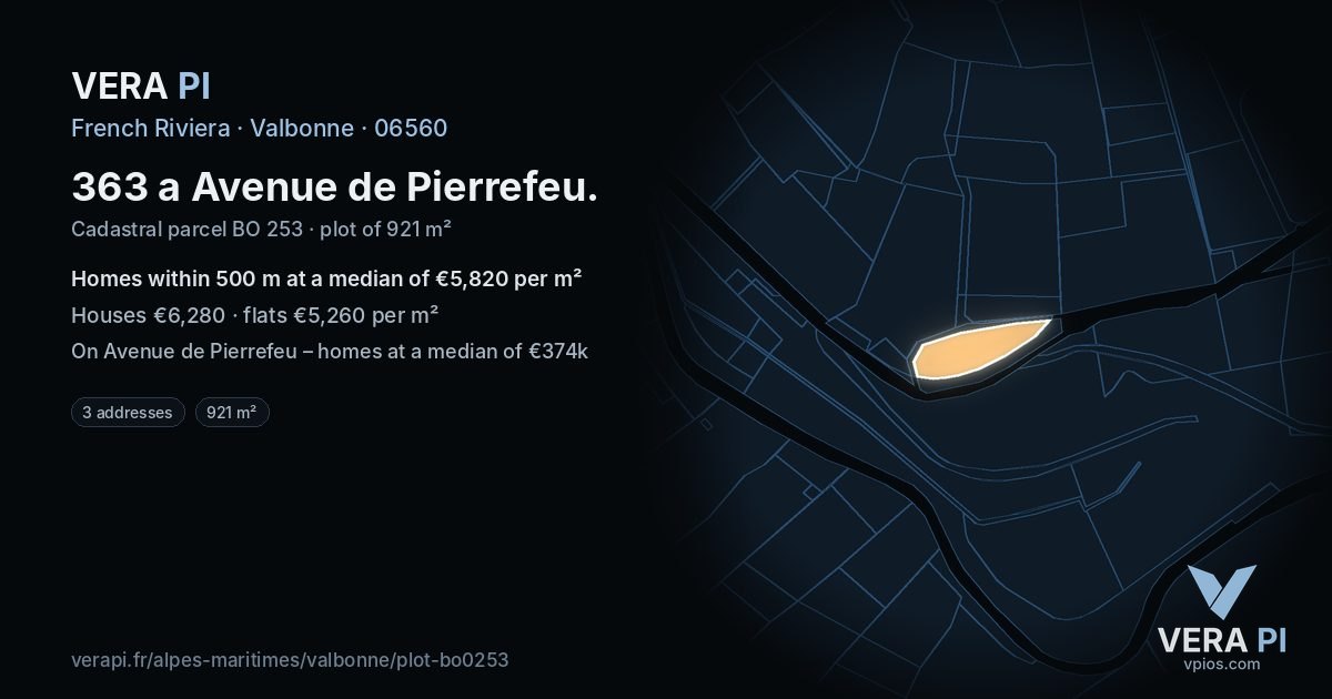 363 a Avenue de Pierrefeu, Valbonne at night – the plot lit, the parcels around coloured by the prices near them