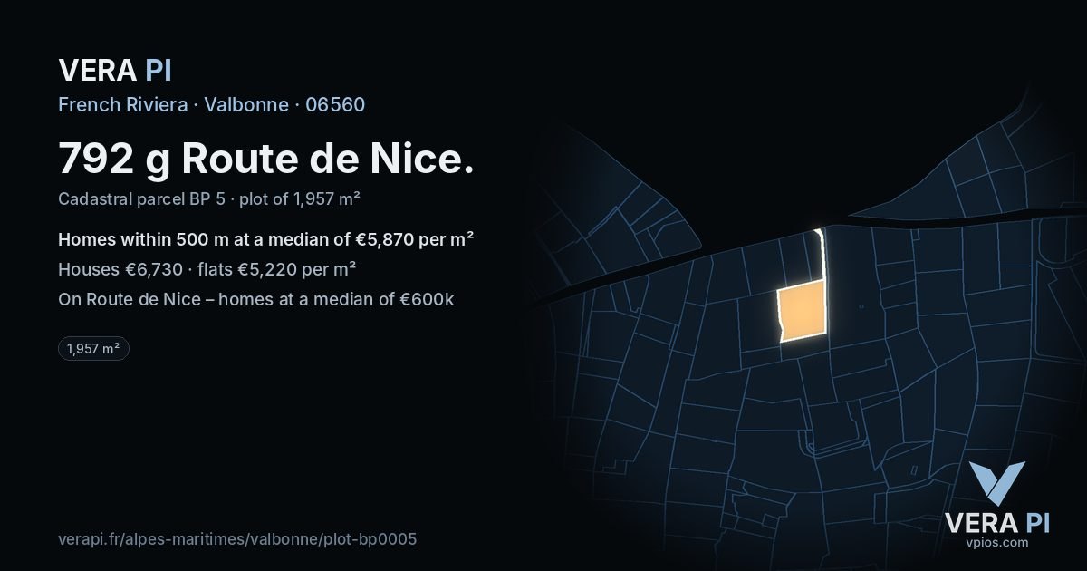 792 g Route de Nice, Valbonne at night – the plot lit, the parcels around coloured by the prices near them
