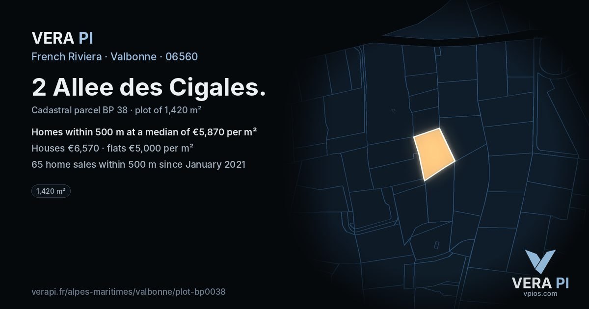 2 Allee des Cigales, Valbonne at night – the plot lit, the parcels around coloured by the prices near them