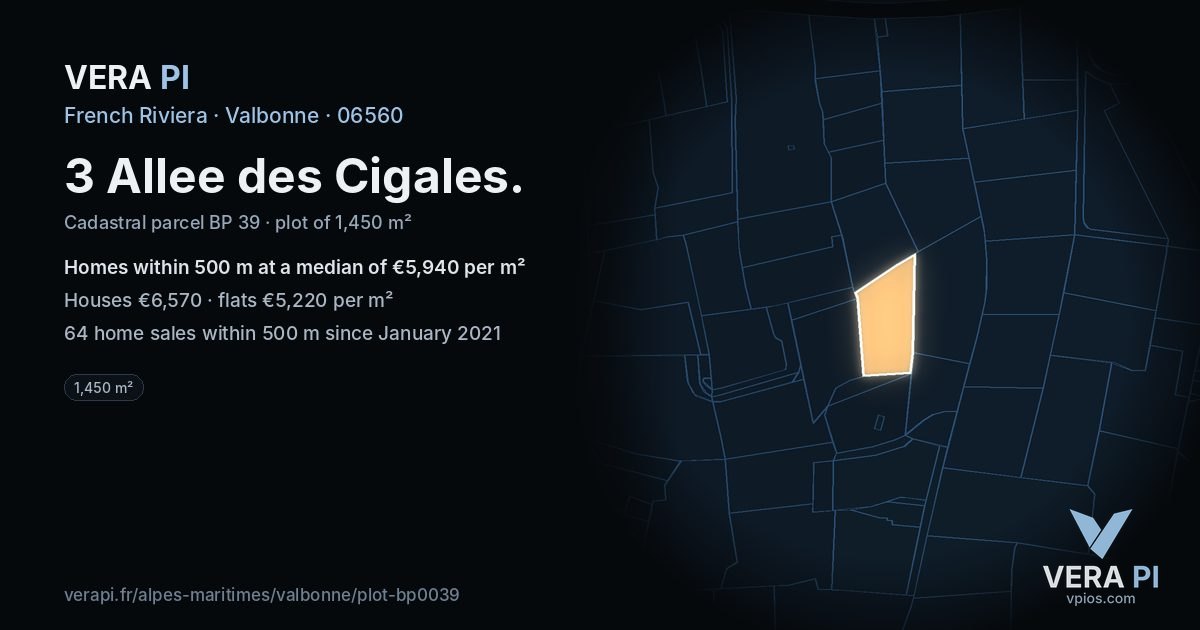 3 Allee des Cigales, Valbonne at night – the plot lit, the parcels around coloured by the prices near them
