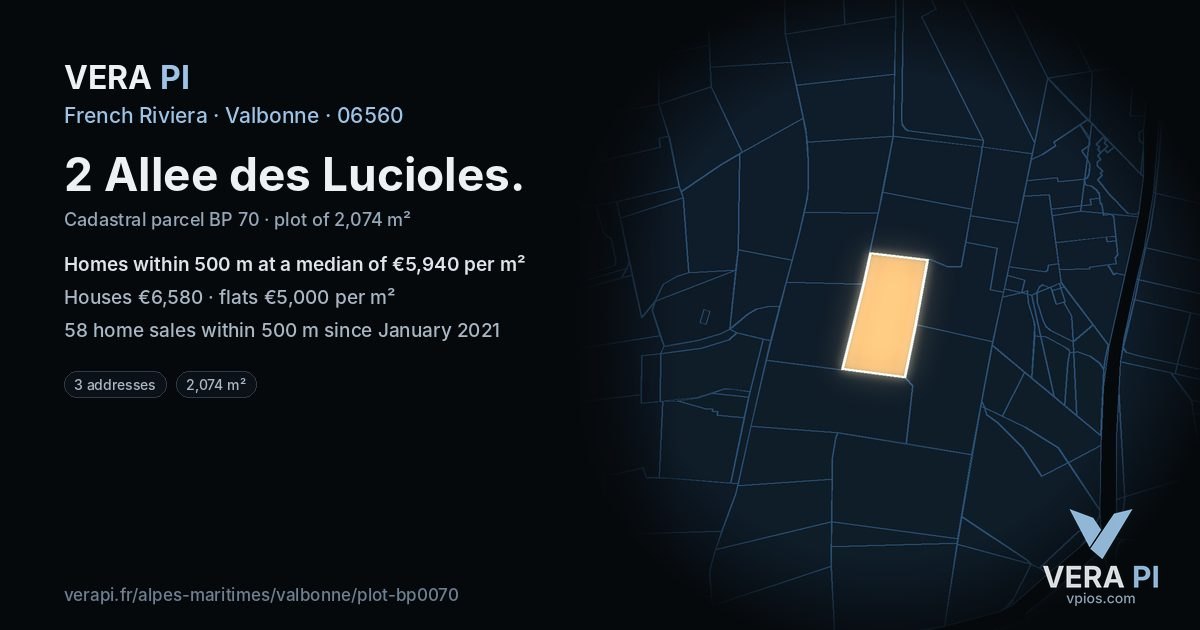 2 Allee des Lucioles, Valbonne at night – the plot lit, the parcels around coloured by the prices near them