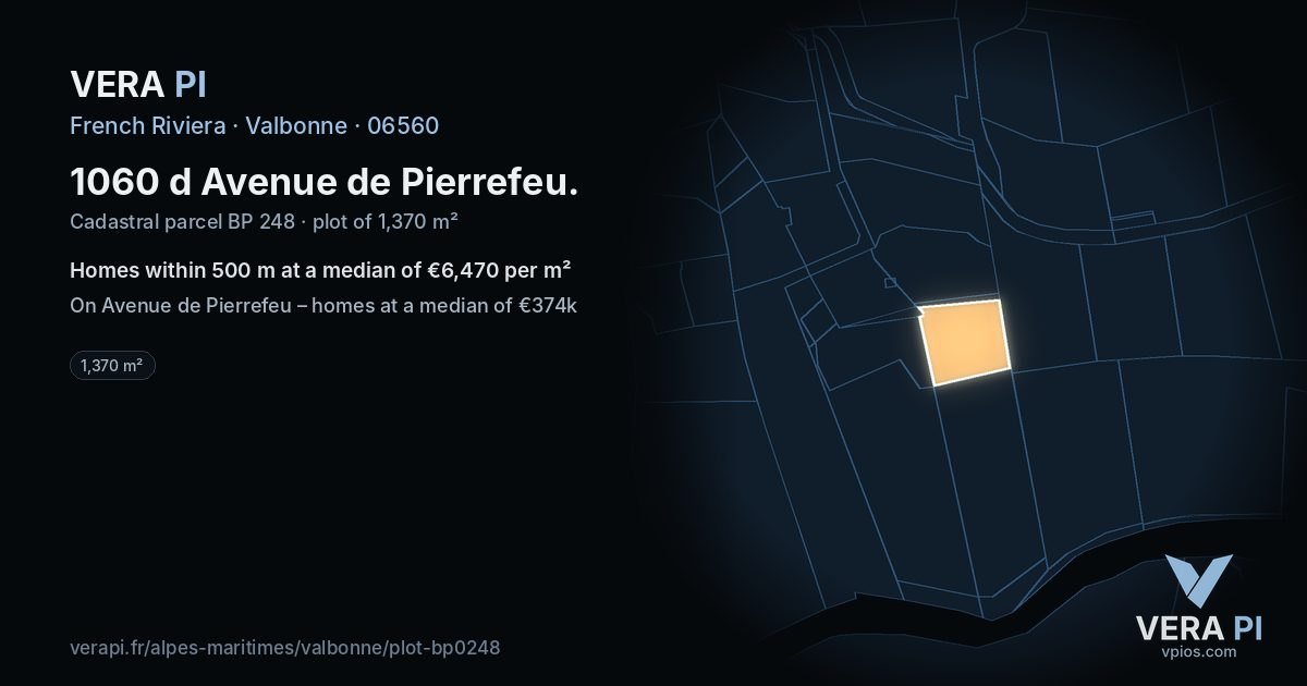 1060 d Avenue de Pierrefeu, Valbonne at night – the plot lit, the parcels around coloured by the prices near them