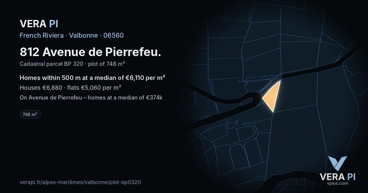 812 Avenue de Pierrefeu, Valbonne at night – the plot lit, the parcels around coloured by the prices near them