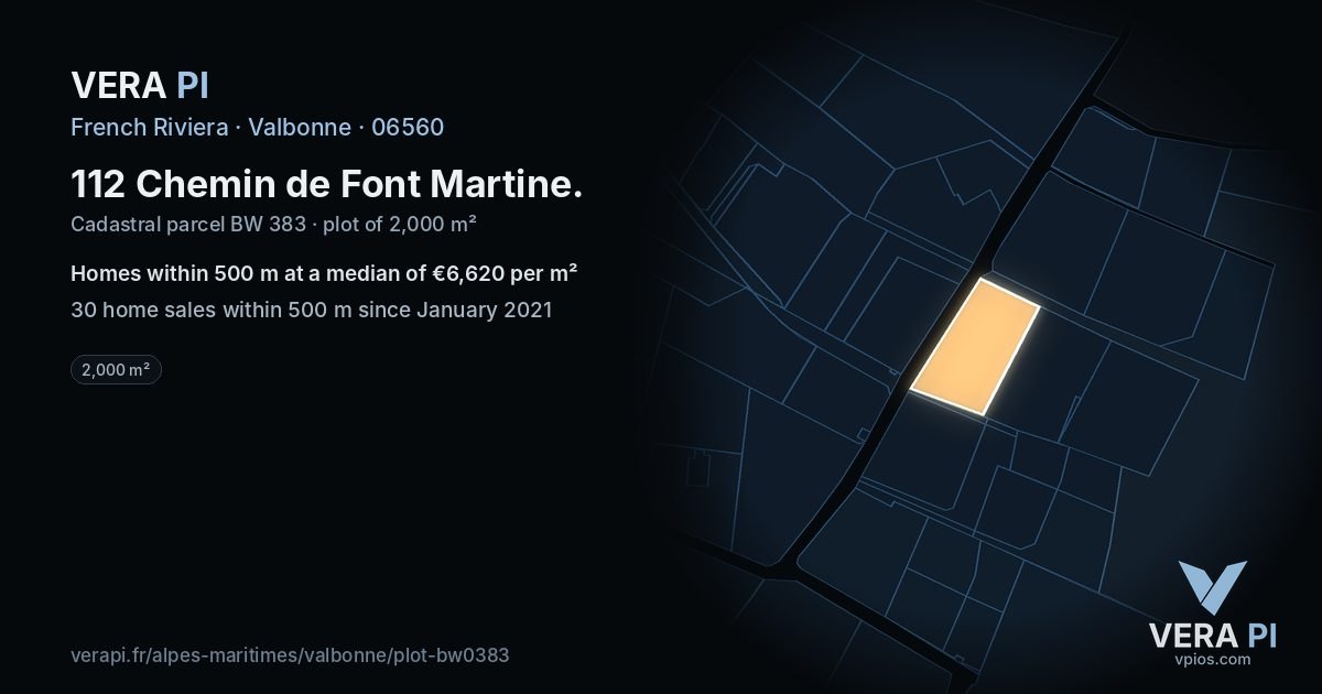 112 Chemin de Font Martine, Valbonne at night – the plot lit, the parcels around coloured by the prices near them