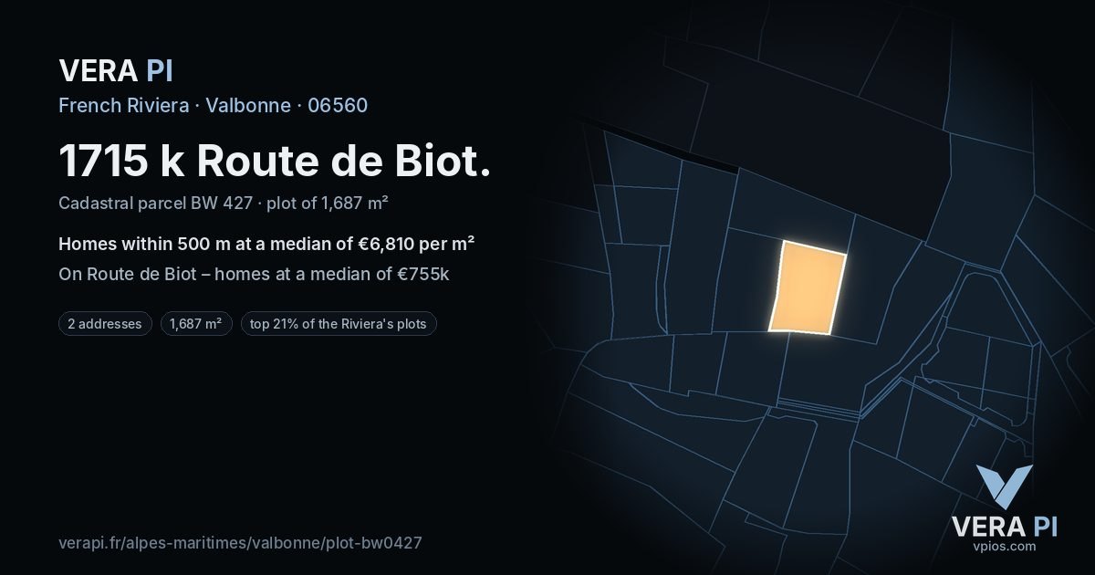 1715 k Route de Biot, Valbonne at night – the plot lit, the parcels around coloured by the prices near them
