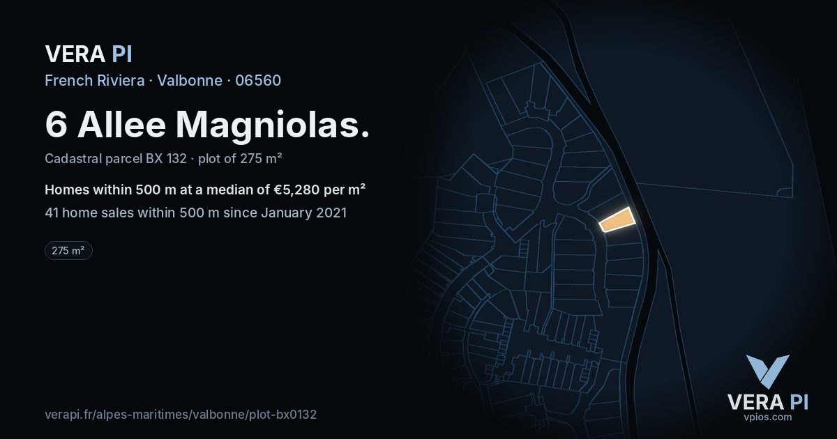 6 Allee Magniolas, Valbonne at night – the plot lit, the parcels around coloured by the prices near them