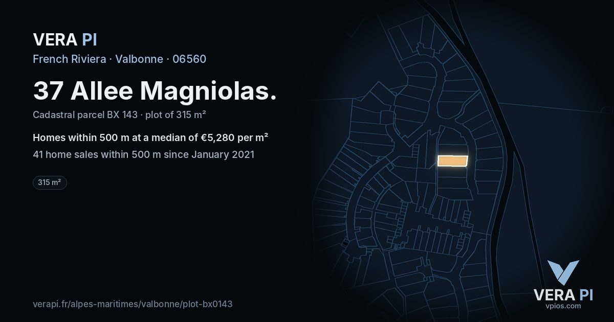 37 Allee Magniolas, Valbonne at night – the plot lit, the parcels around coloured by the prices near them
