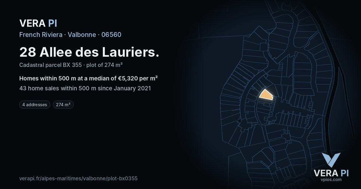 28 Allee des Lauriers, Valbonne at night – the plot lit, the parcels around coloured by the prices near them