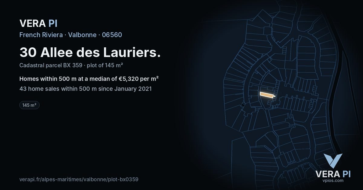 30 Allee des Lauriers, Valbonne at night – the plot lit, the parcels around coloured by the prices near them