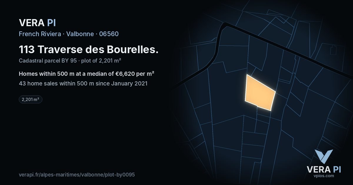 113 Traverse des Bourelles, Valbonne at night – the plot lit, the parcels around coloured by the prices near them