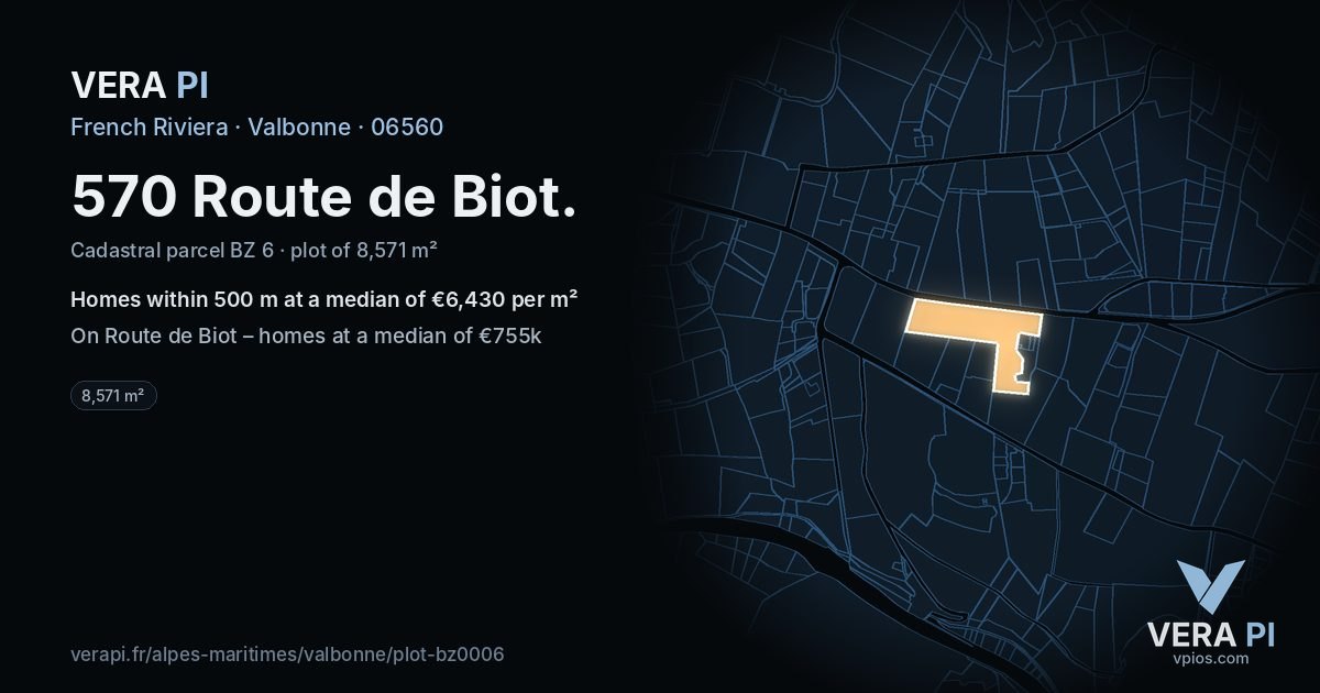 570 Route de Biot, Valbonne at night – the plot lit, the parcels around coloured by the prices near them