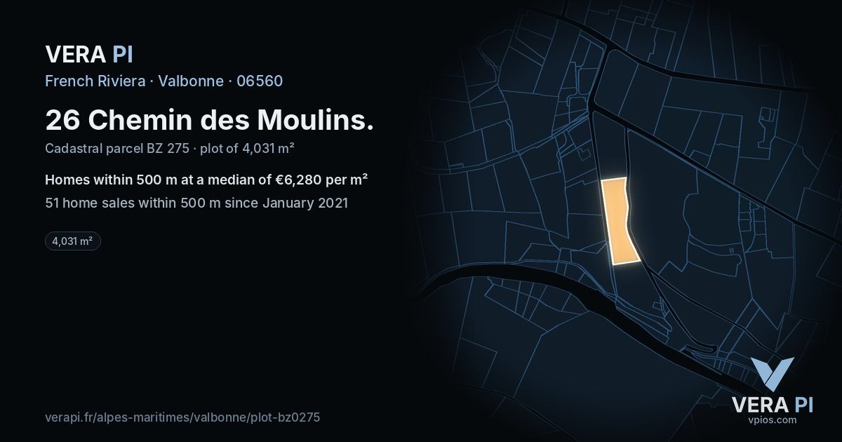 26 Chemin des Moulins, Valbonne at night – the plot lit, the parcels around coloured by the prices near them