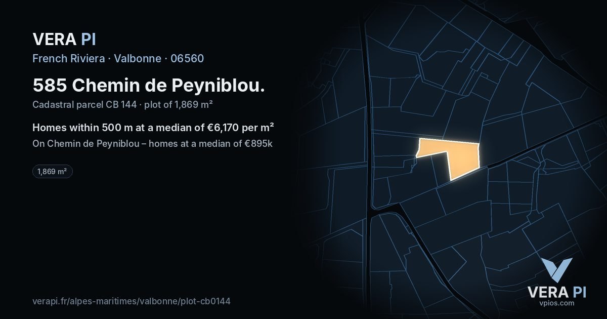 585 Chemin de Peyniblou, Valbonne at night – the plot lit, the parcels around coloured by the prices near them