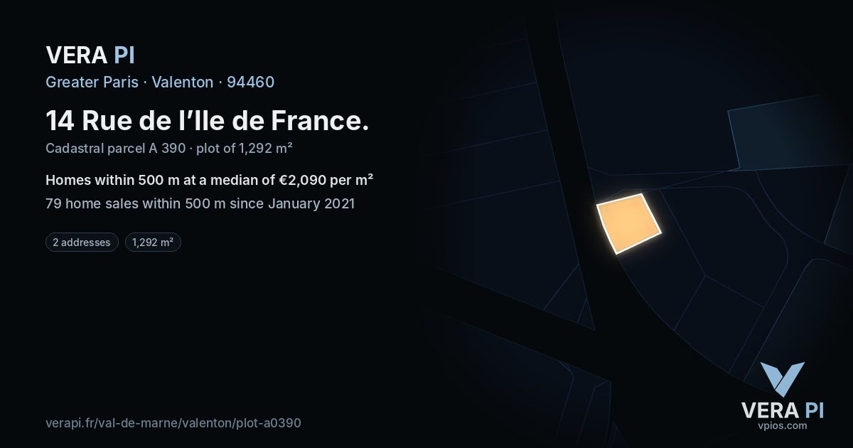14 Rue de l’Ile de France, Valenton at night – the plot lit, the parcels around coloured by the prices near them