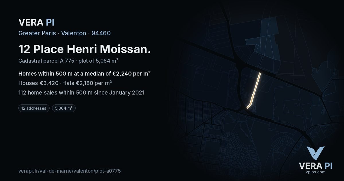 12 Place Henri Moissan, Valenton at night – the plot lit, the parcels around coloured by the prices near them