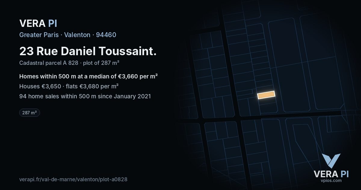 23 Rue Daniel Toussaint, Valenton at night – the plot lit, the parcels around coloured by the prices near them
