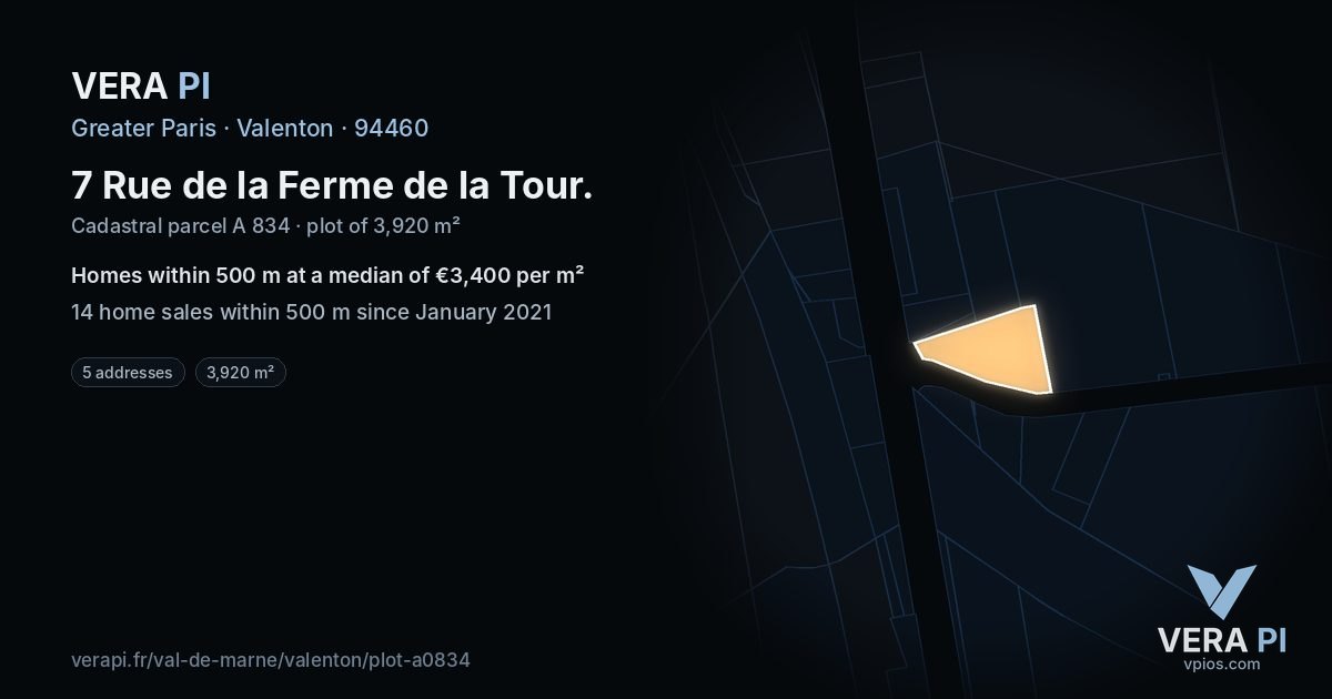 7 Rue de la Ferme de la Tour, Valenton at night – the plot lit, the parcels around coloured by the prices near them
