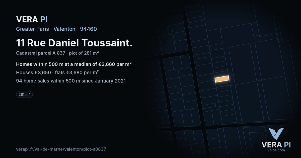 11 Rue Daniel Toussaint, Valenton at night – the plot lit, the parcels around coloured by the prices near them