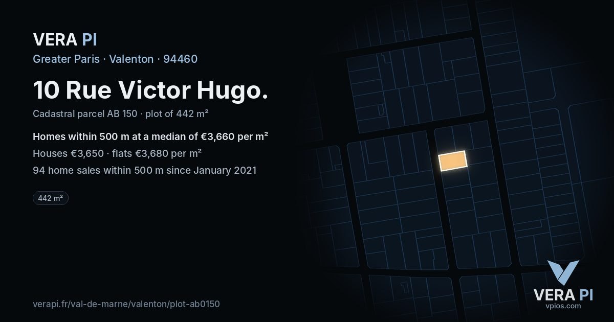 10 Rue Victor Hugo, Valenton at night – the plot lit, the parcels around coloured by the prices near them