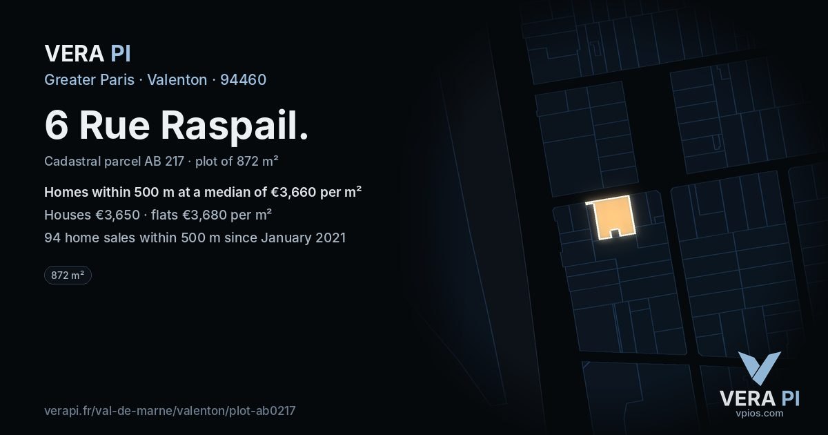 6 Rue Raspail, Valenton at night – the plot lit, the parcels around coloured by the prices near them