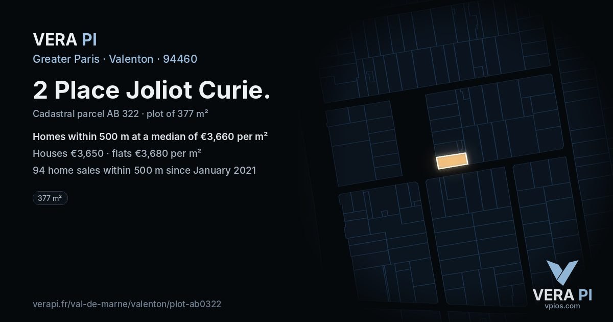2 Place Joliot Curie, Valenton at night – the plot lit, the parcels around coloured by the prices near them