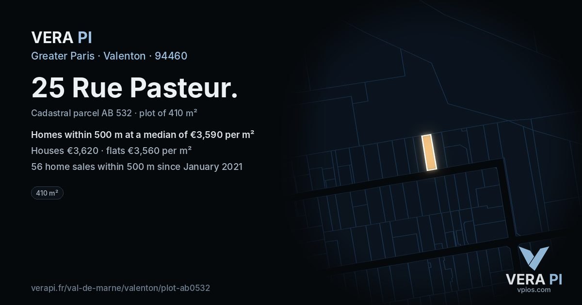25 Rue Pasteur, Valenton at night – the plot lit, the parcels around coloured by the prices near them