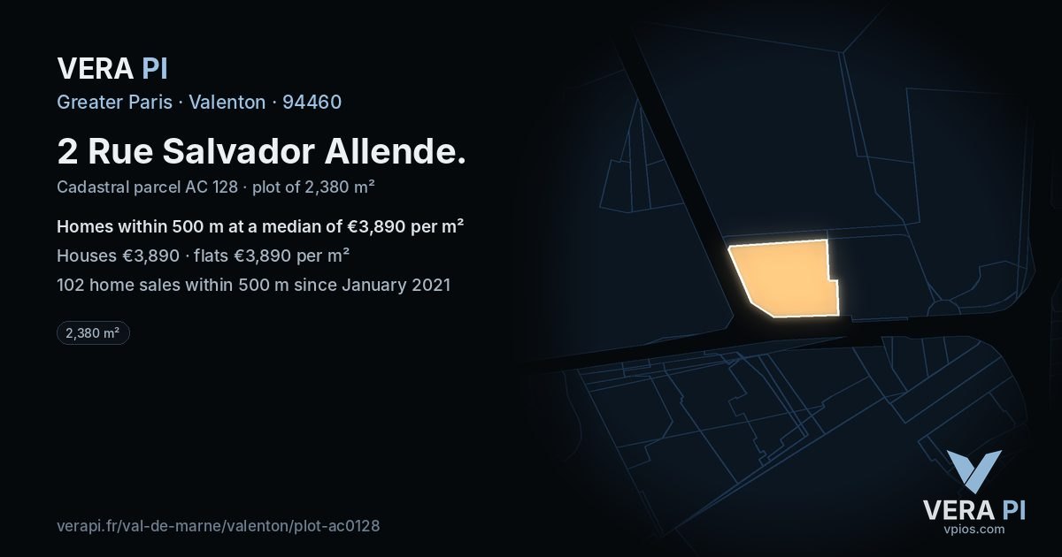 2 Rue Salvador Allende, Valenton at night – the plot lit, the parcels around coloured by the prices near them