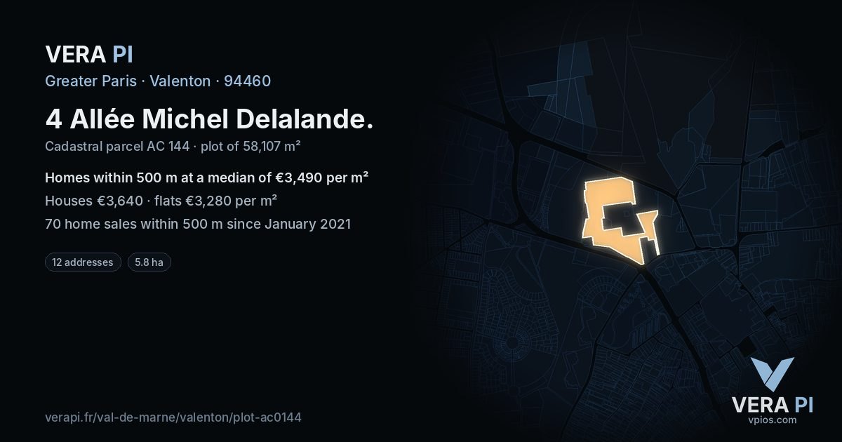 4 Allée Michel Delalande, Valenton at night – the plot lit, the parcels around coloured by the prices near them