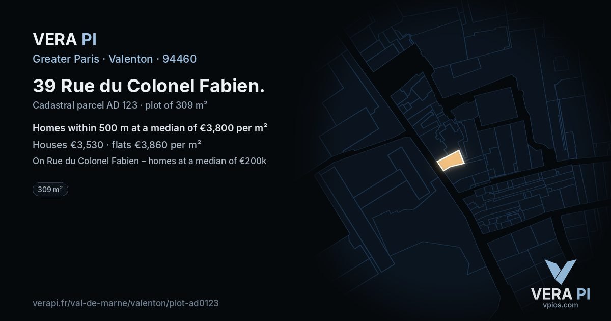 39 Rue du Colonel Fabien, Valenton at night – the plot lit, the parcels around coloured by the prices near them