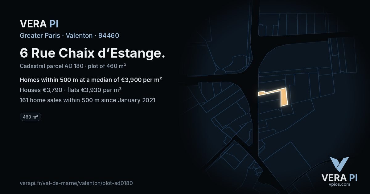 6 Rue Chaix d’Estange, Valenton at night – the plot lit, the parcels around coloured by the prices near them