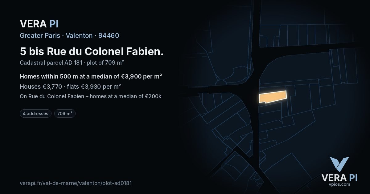 5 bis Rue du Colonel Fabien, Valenton at night – the plot lit, the parcels around coloured by the prices near them