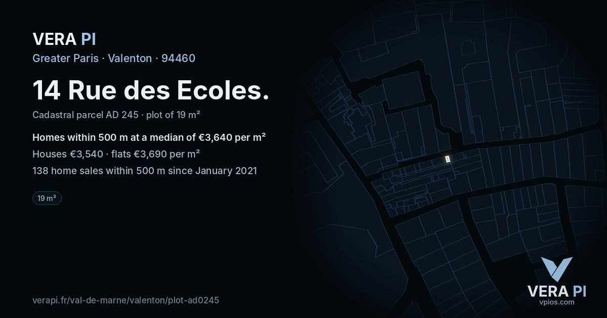 14 Rue des Ecoles, Valenton at night – the plot lit, the parcels around coloured by the prices near them