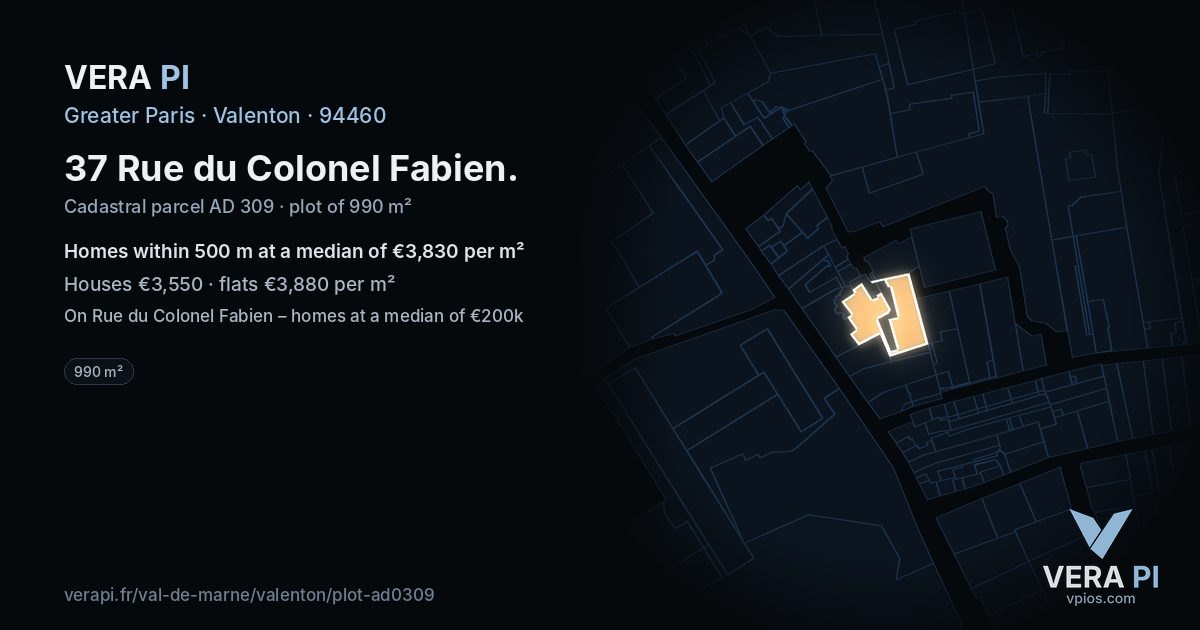 37 Rue du Colonel Fabien, Valenton at night – the plot lit, the parcels around coloured by the prices near them
