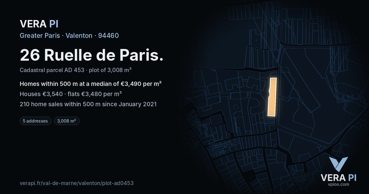 26 Ruelle de Paris, Valenton at night – the plot lit, the parcels around coloured by the prices near them