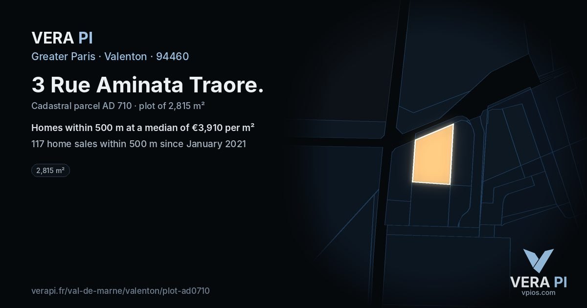 3 Rue Aminata Traore, Valenton at night – the plot lit, the parcels around coloured by the prices near them