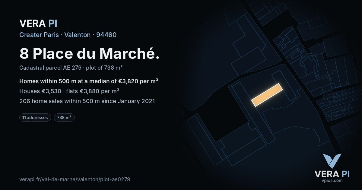 8 Place du Marché, Valenton at night – the plot lit, the parcels around coloured by the prices near them