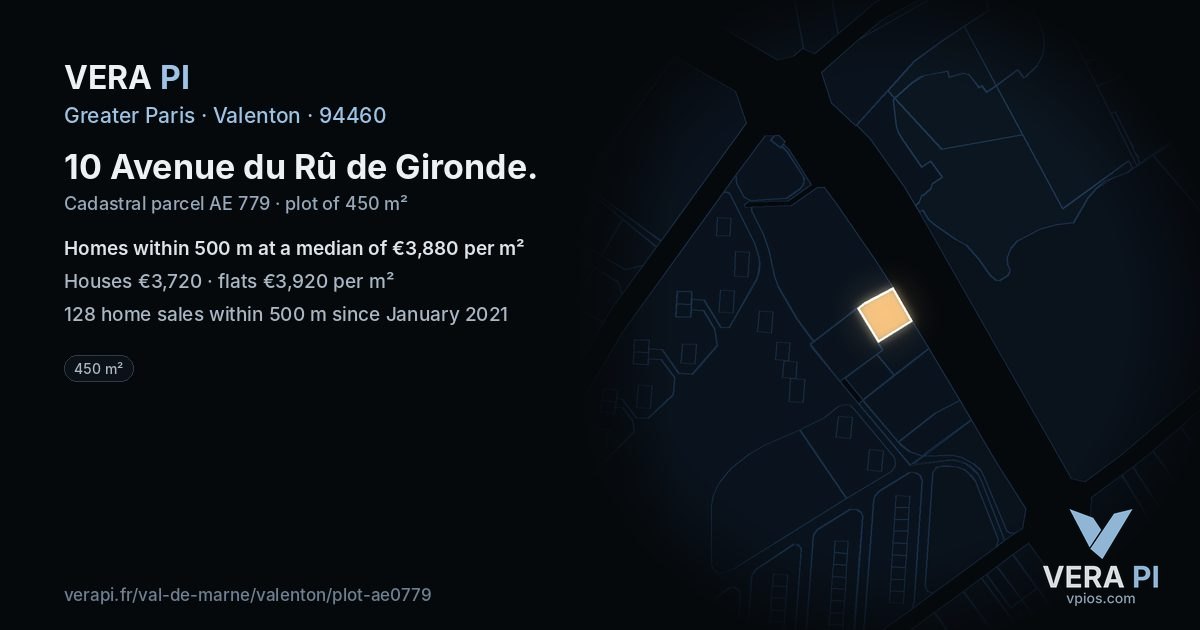 10 Avenue du Rû de Gironde, Valenton at night – the plot lit, the parcels around coloured by the prices near them